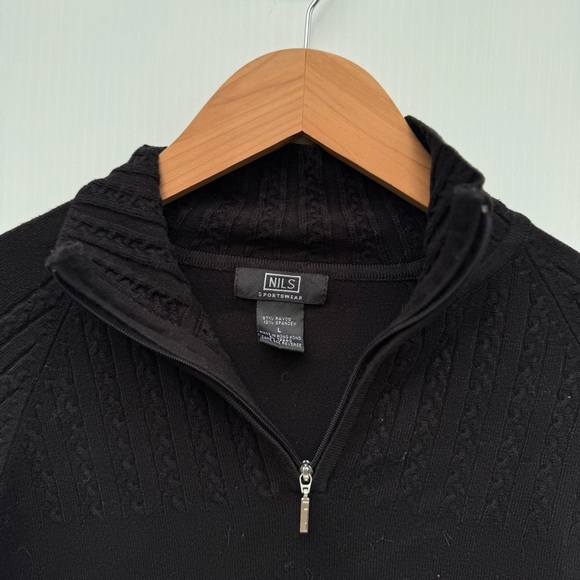 NILS Black Half-Zip Sweater size large - Picture 7 of 7